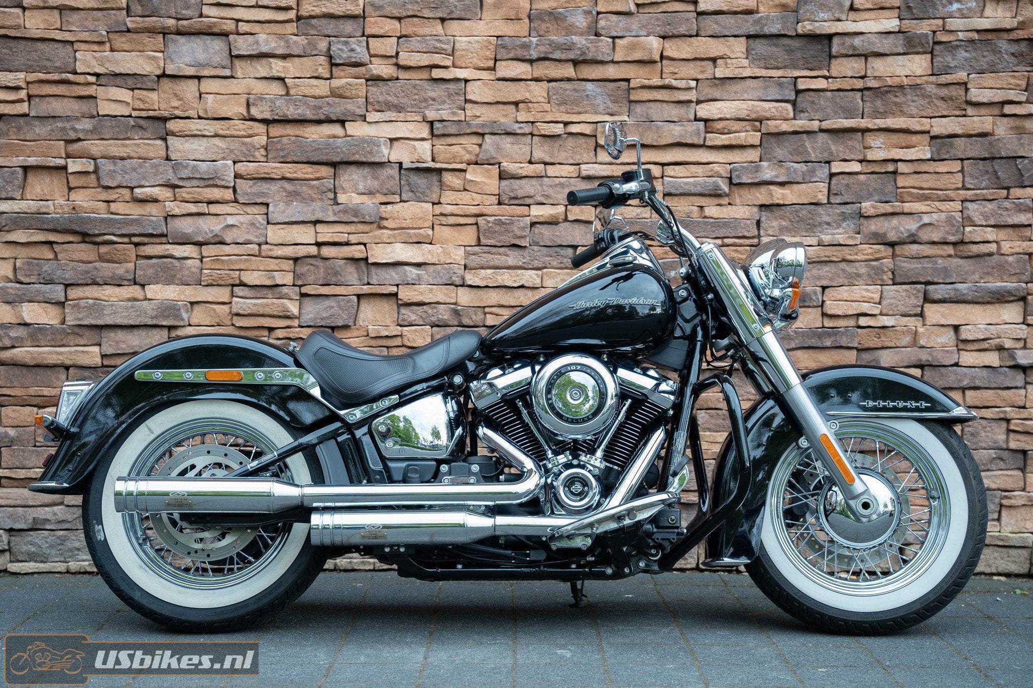 Harley-Davidson FLDE Softail Deluxe