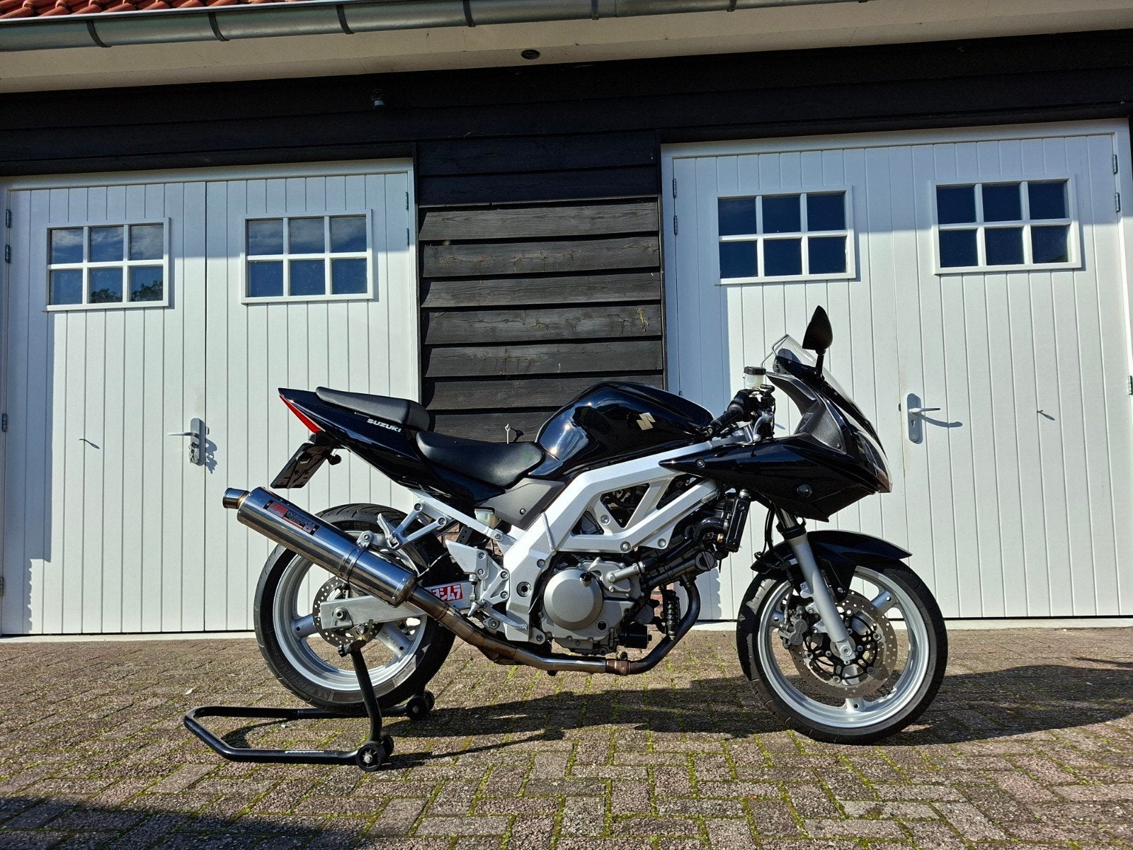 Suzuki SV 650S