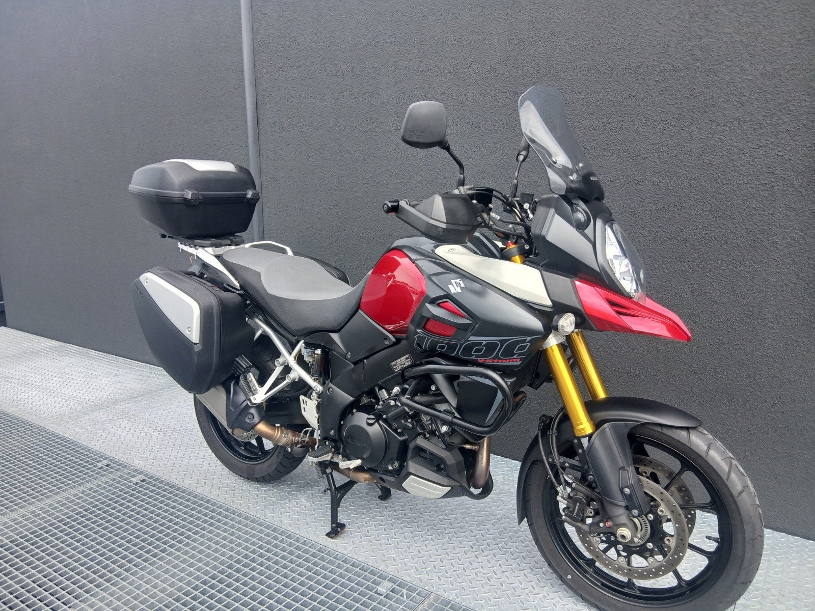 Suzuki DL 1000 V-Strom