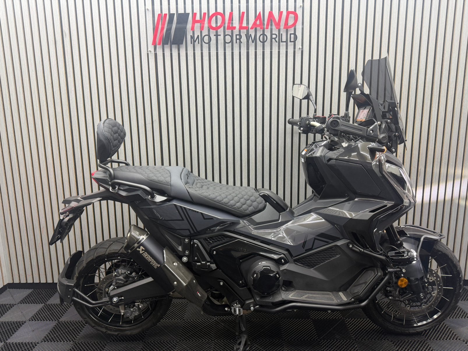 Honda X-ADV 750