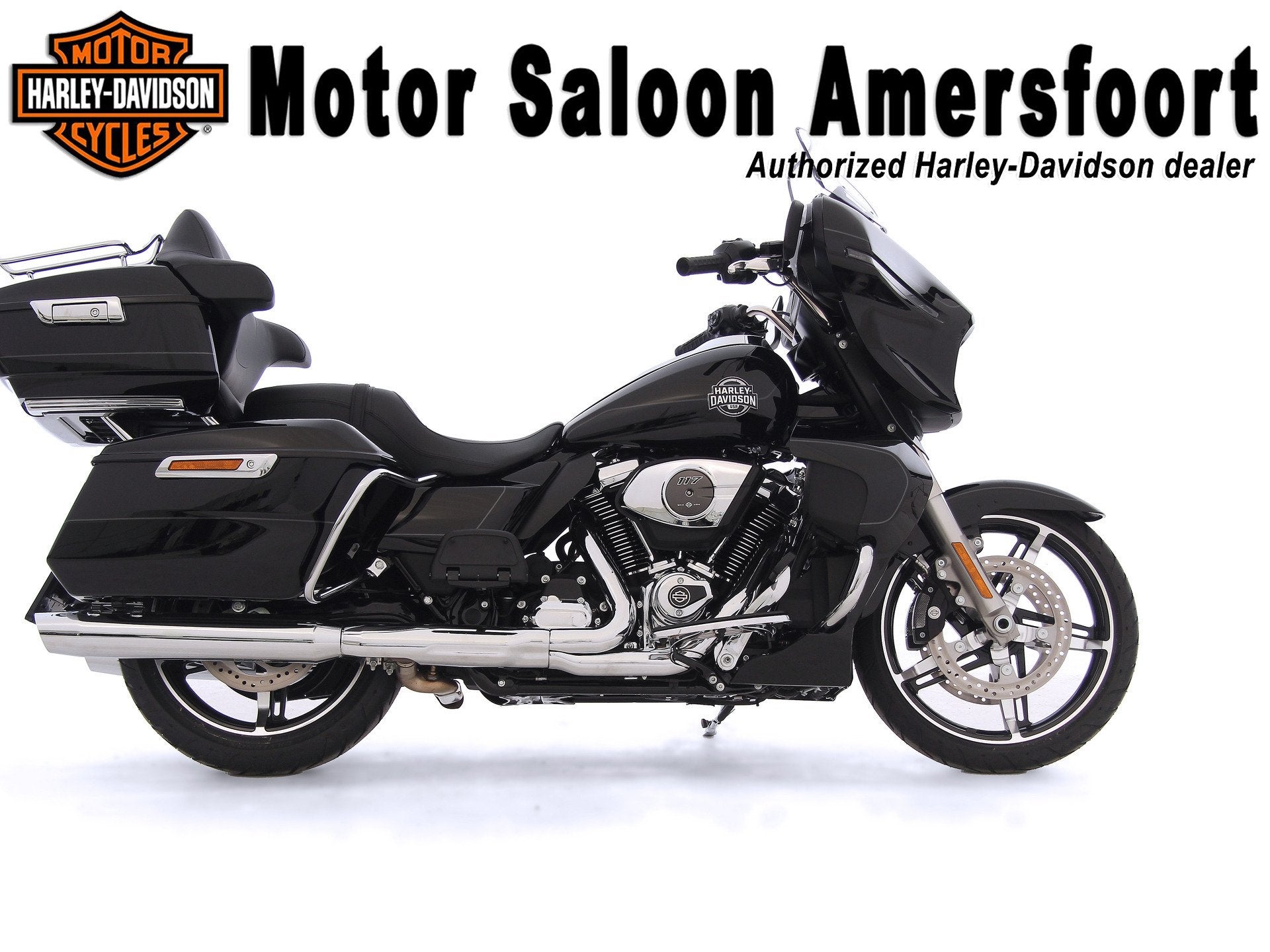 Harley-Davidson FLHXU Street Glide Ultra