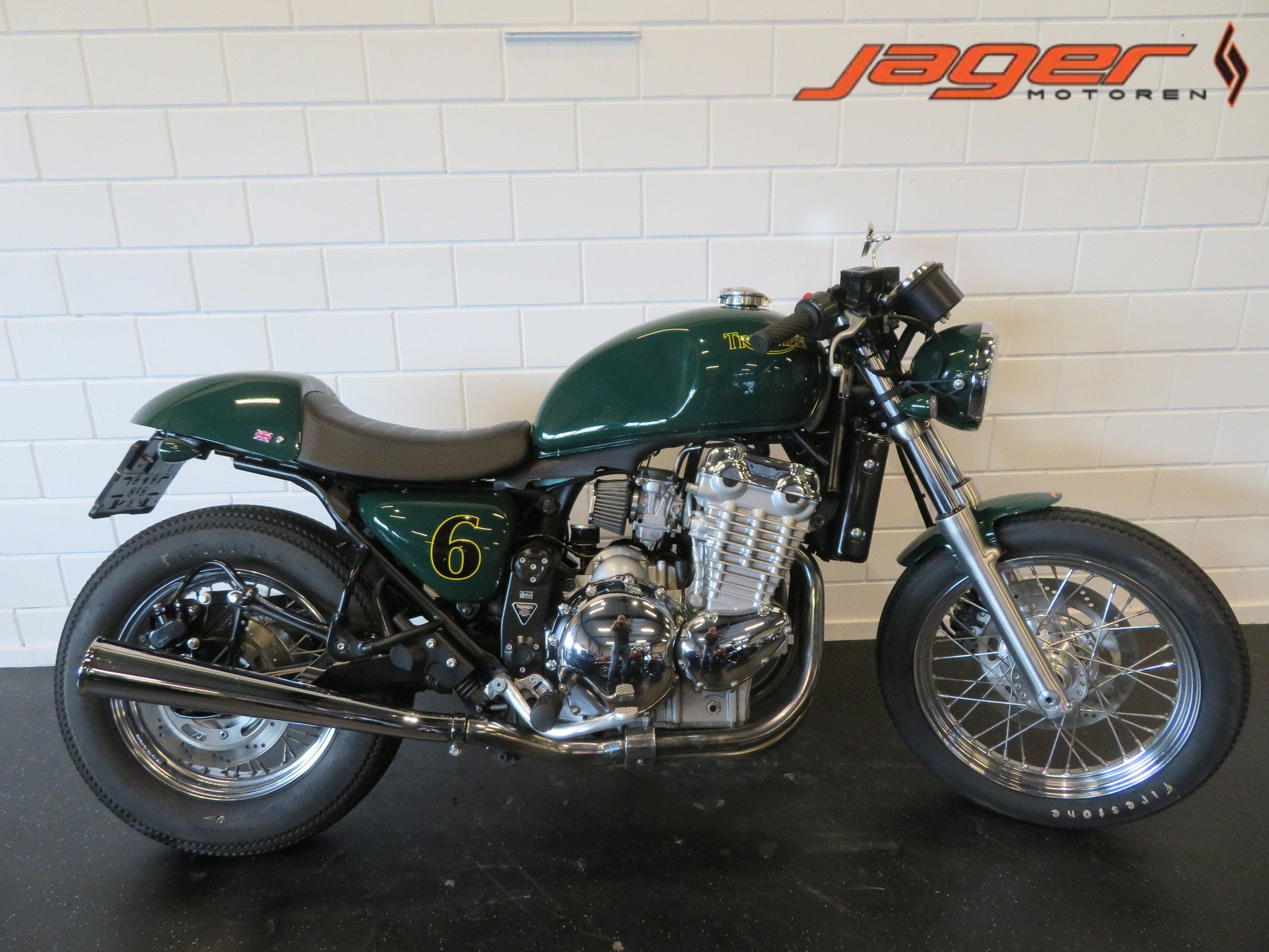 Triumph Thunderbird 900