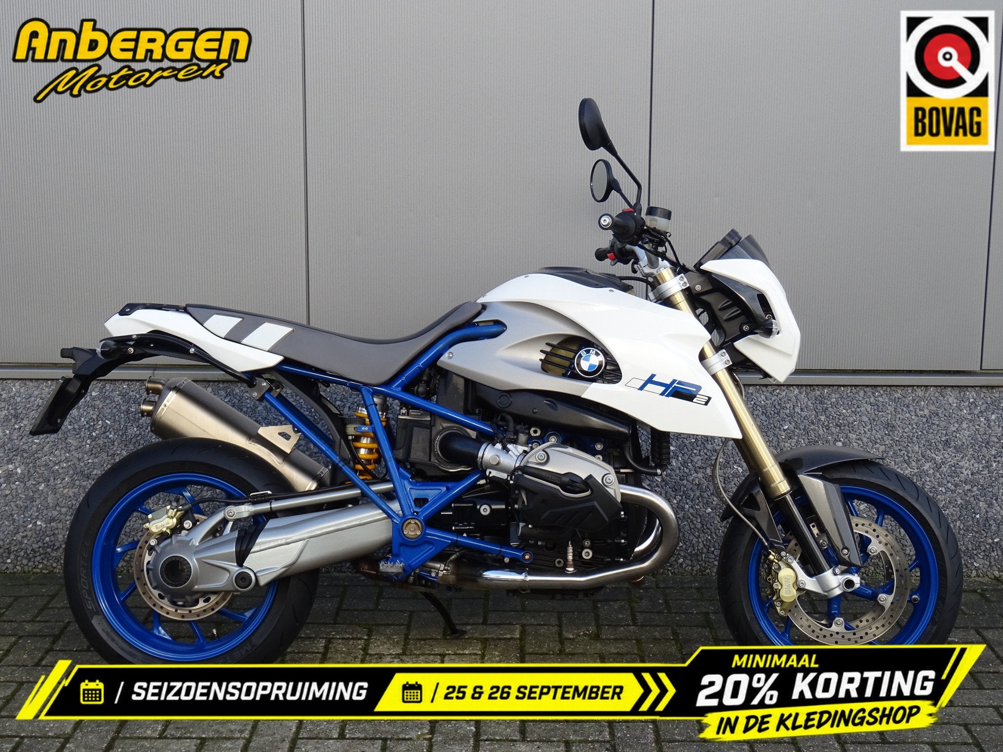 BMW HP2 Megamoto