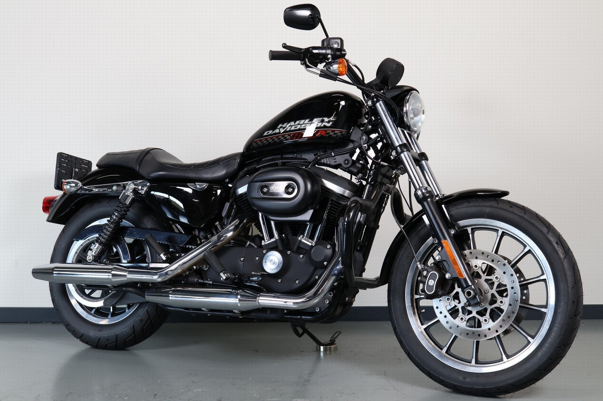 Harley-Davidson XL 883R Sportster