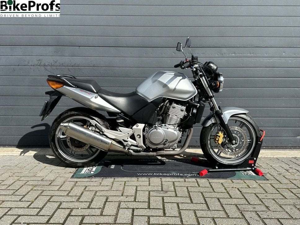 Honda CBF 500