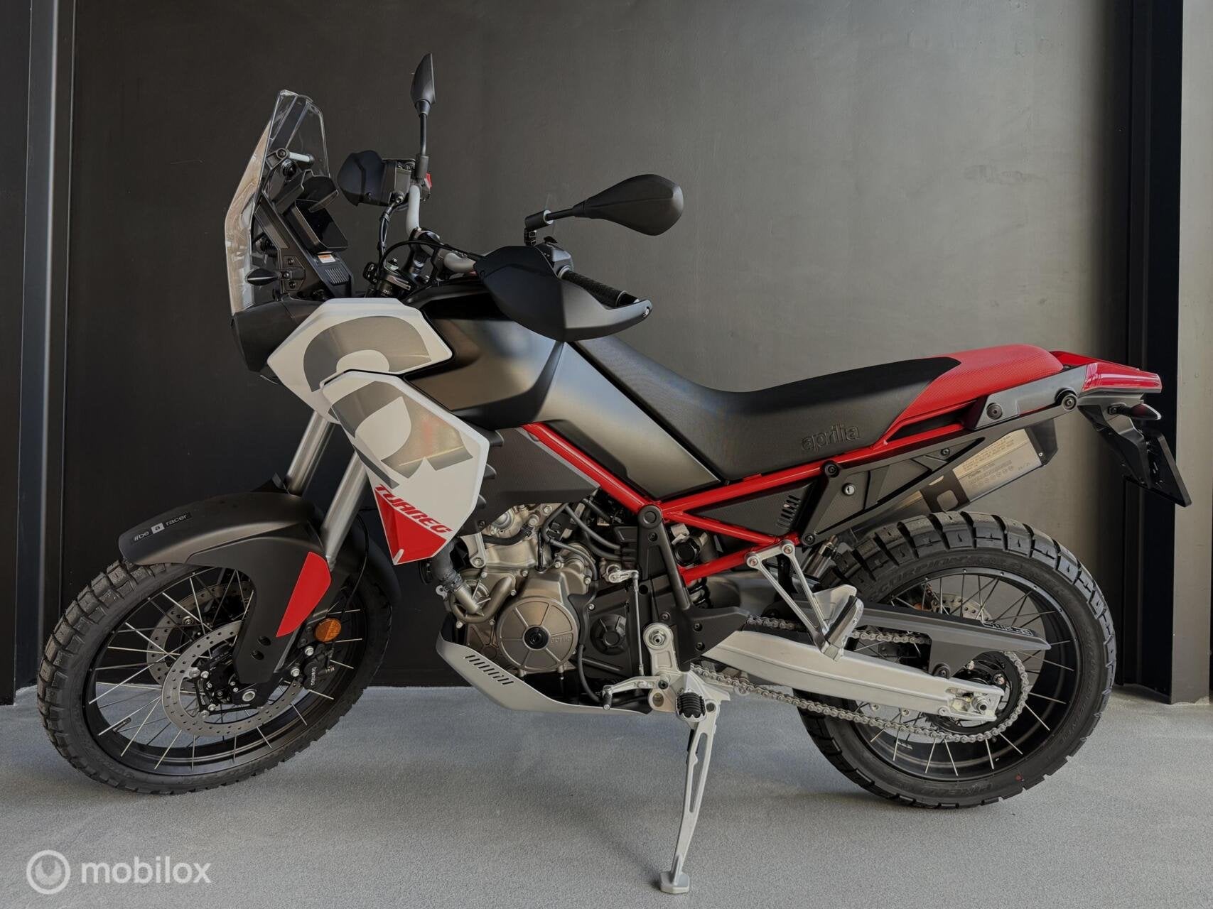 Aprilia Tuareg 660