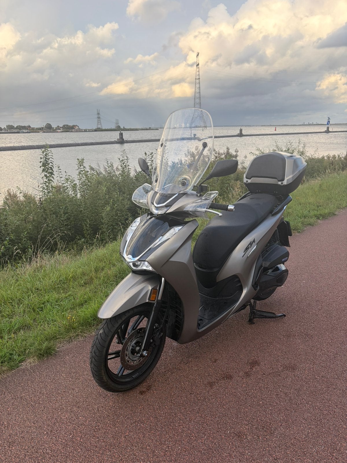 Honda SH 350i