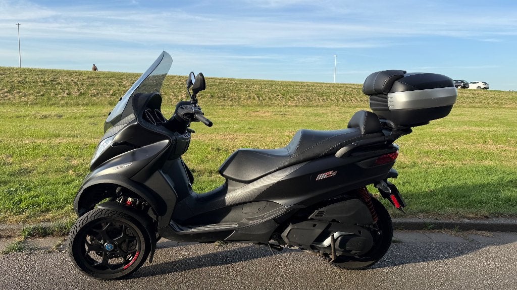 Piaggio MP3 400 HPE Sport