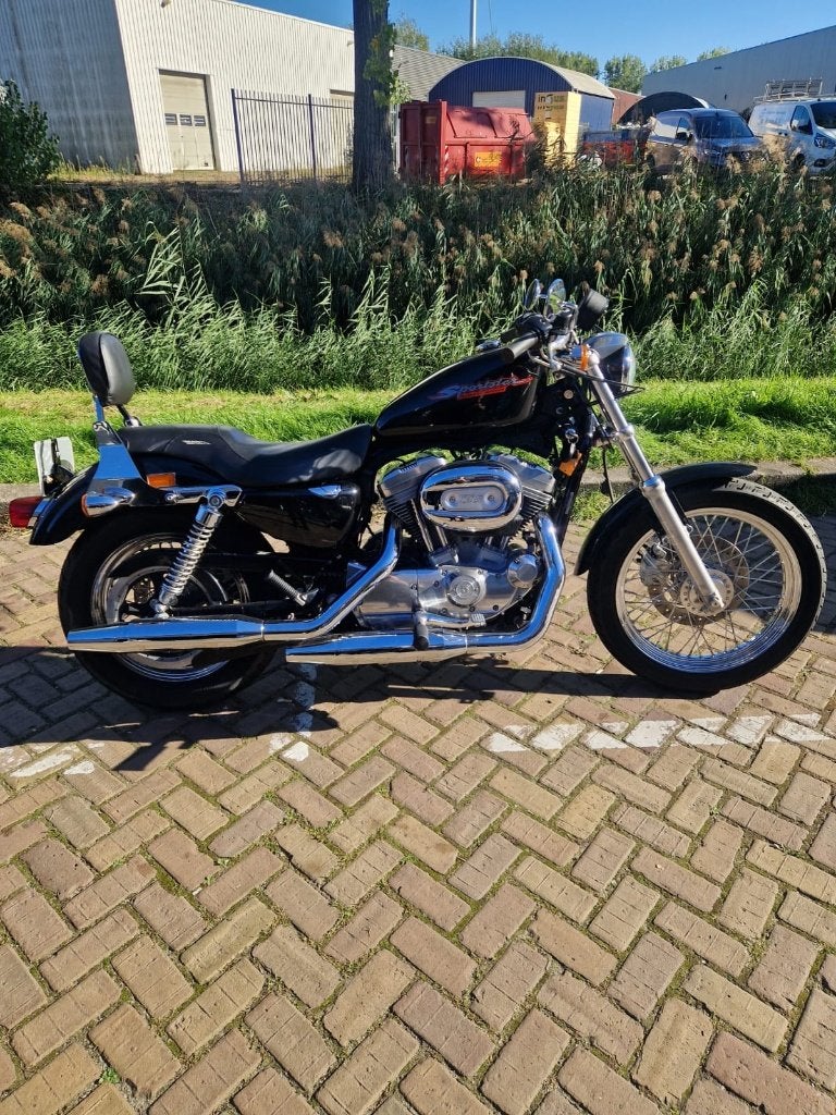 Harley-Davidson XL 883 Sportster