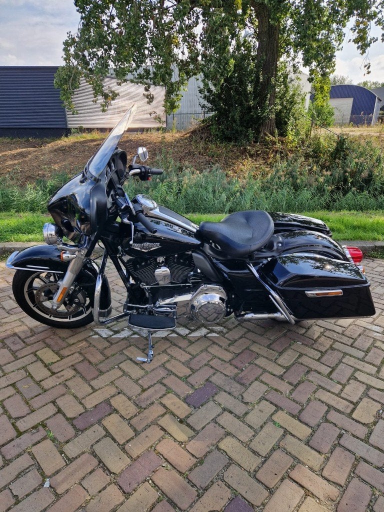Harley-Davidson FLH Electra Glide