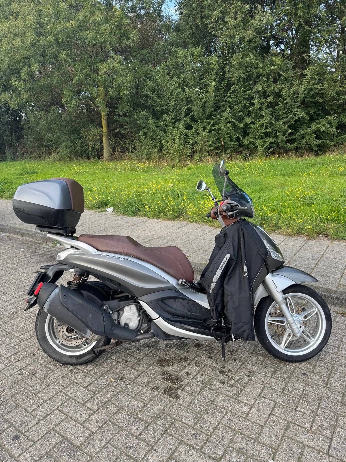 Piaggio Beverly 125