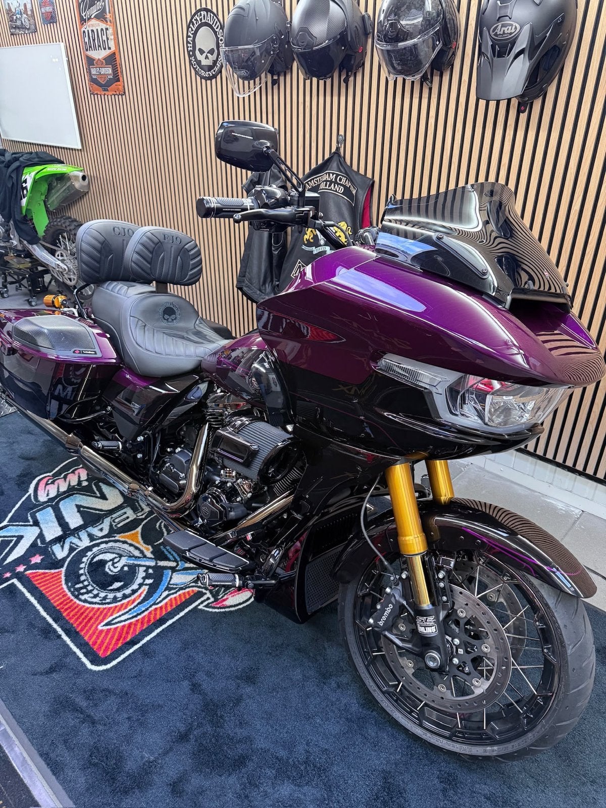 Harley-Davidson FLTRXSE CVO Road Glide