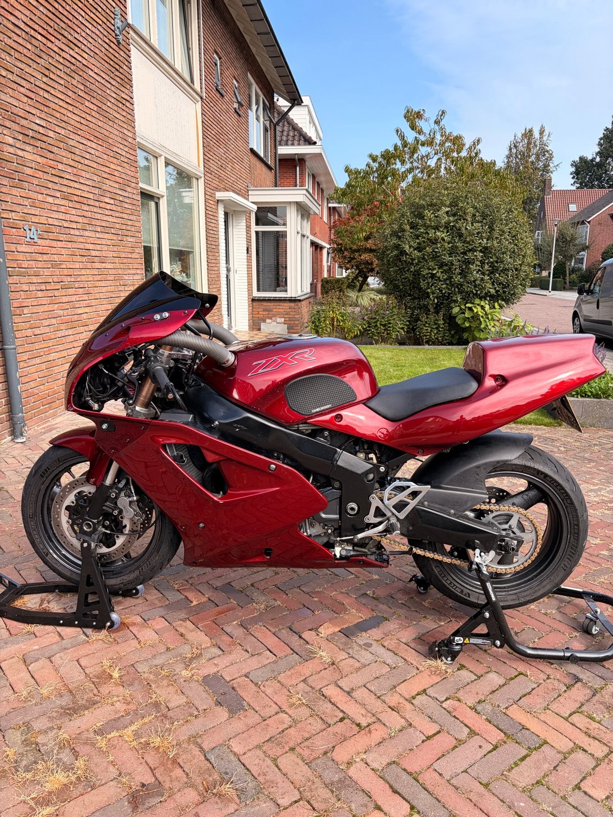 Kawasaki ZXR 750