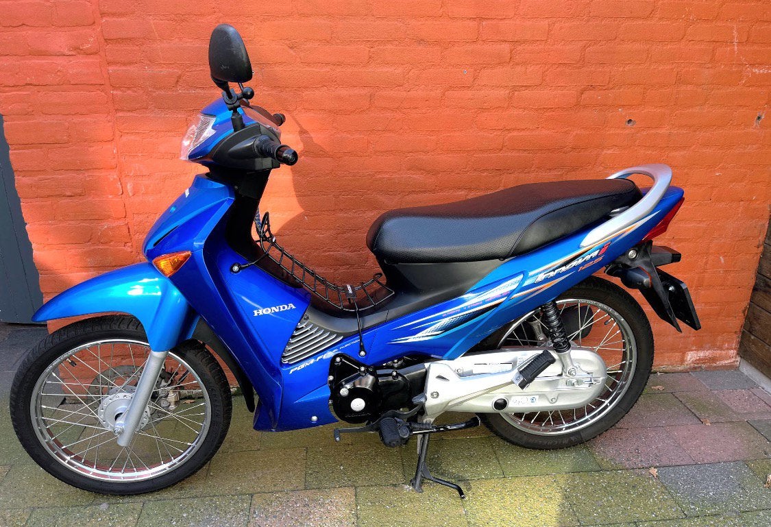 Honda CB 125