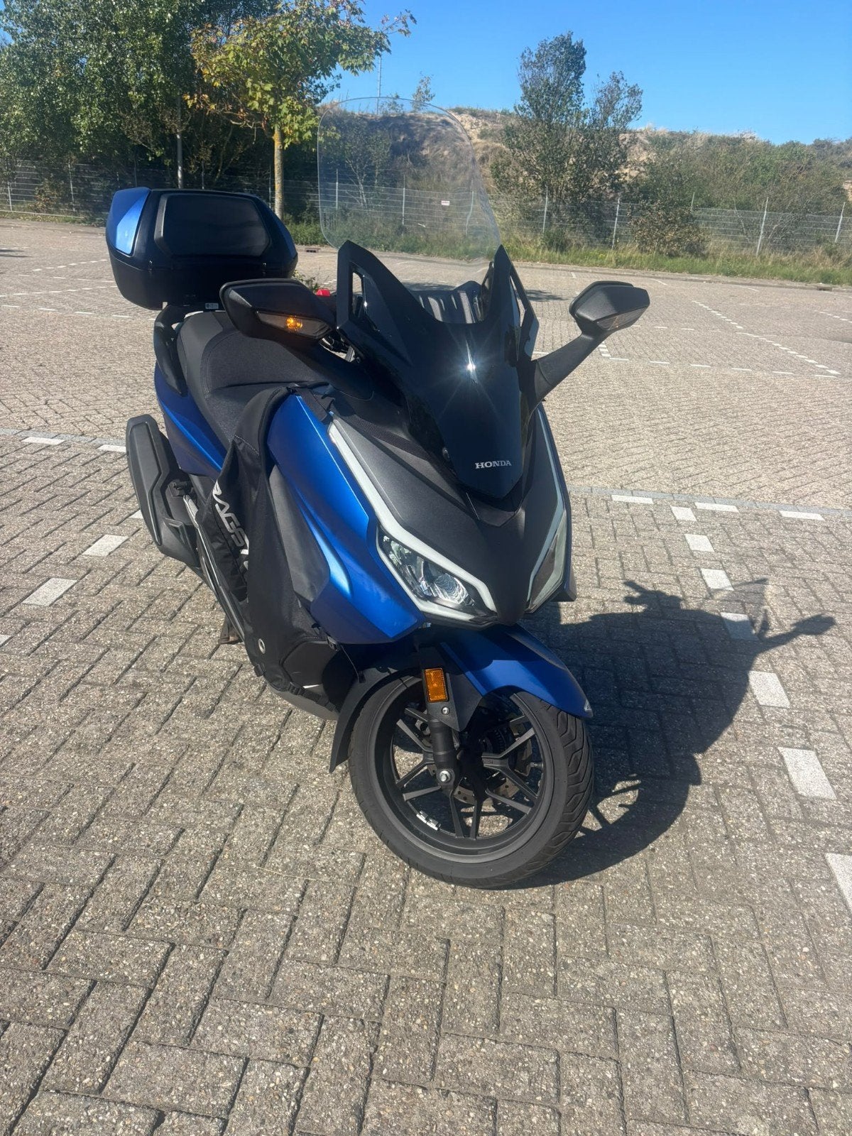 Honda Forza 350