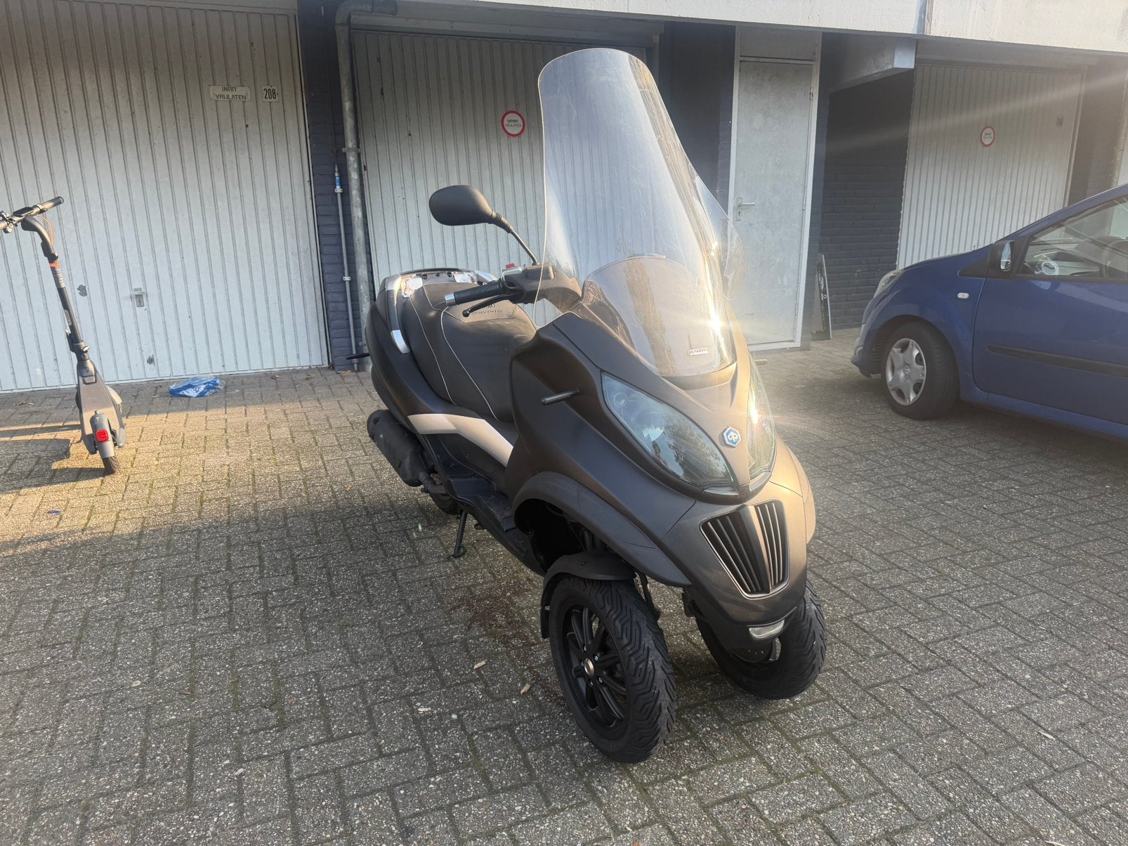 Piaggio MP3 250