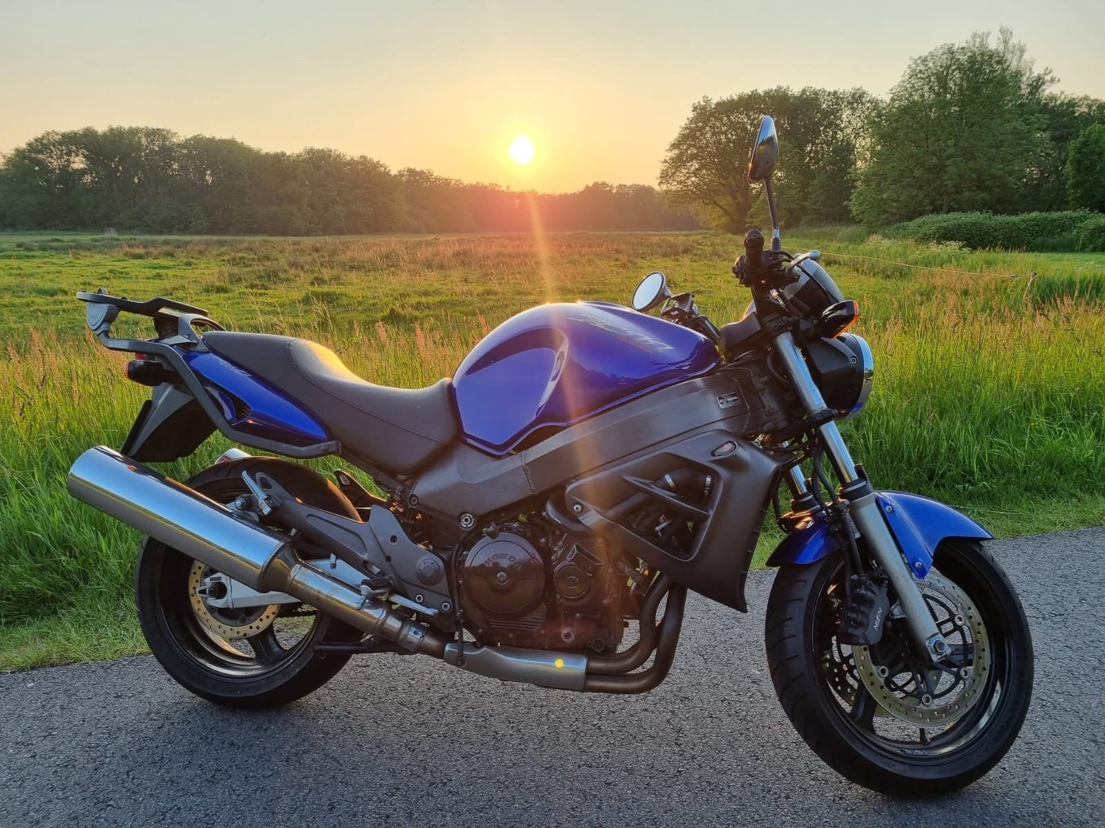 Honda CB1100SF X-11
