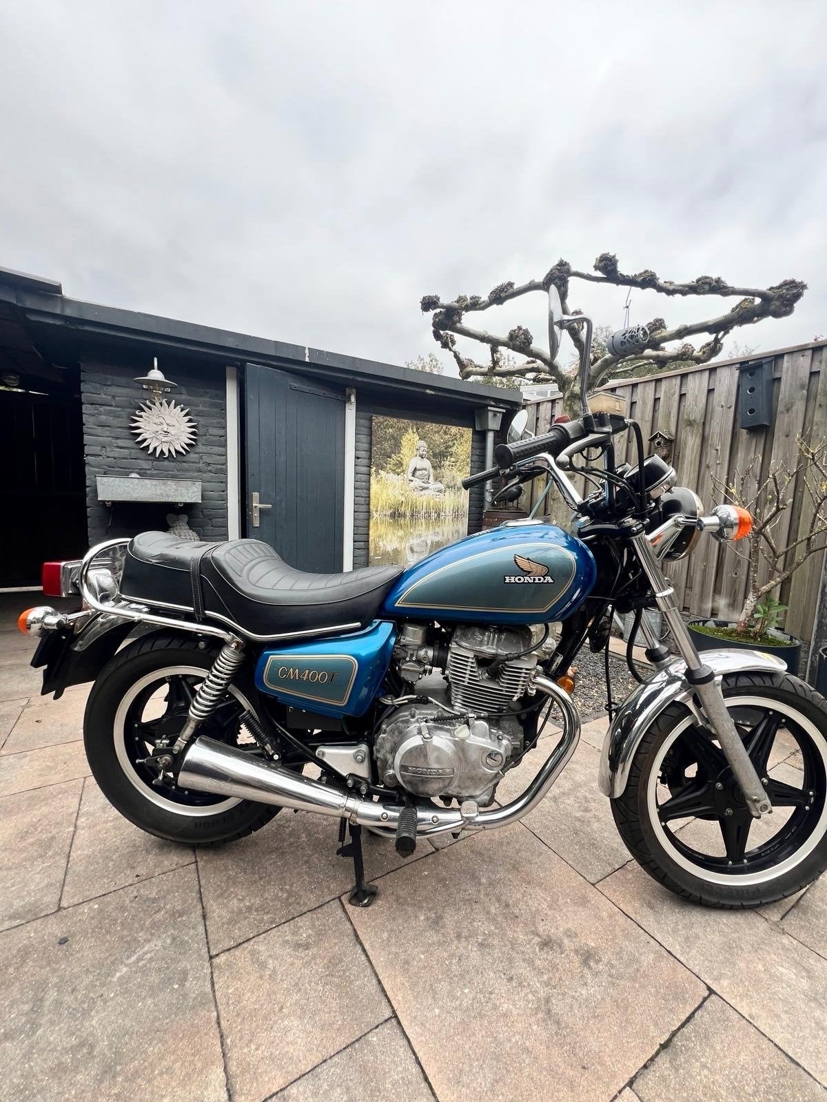 Honda CM 400T