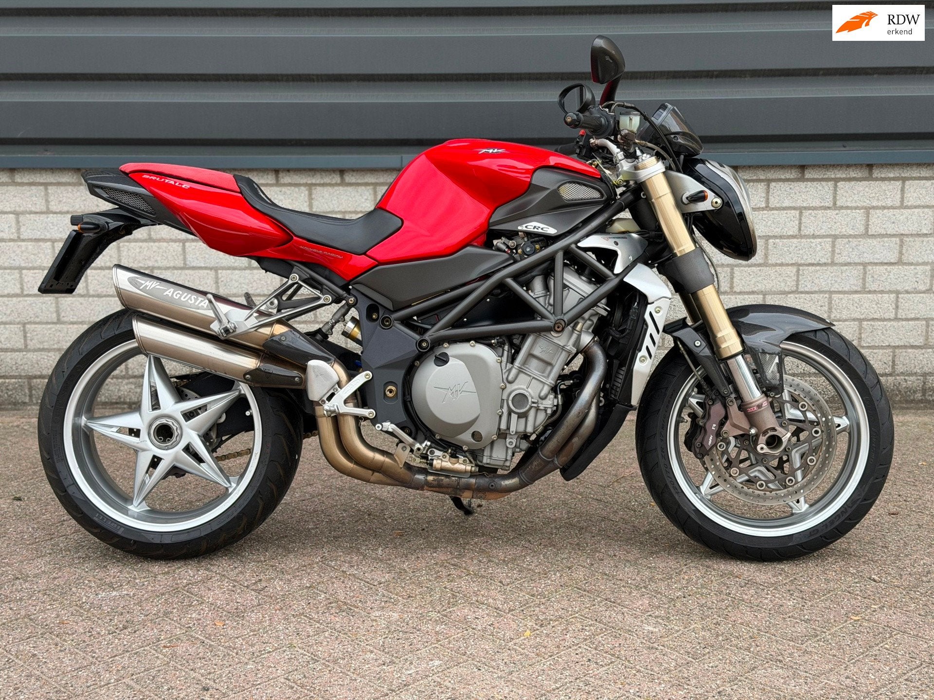 MV Agusta F4