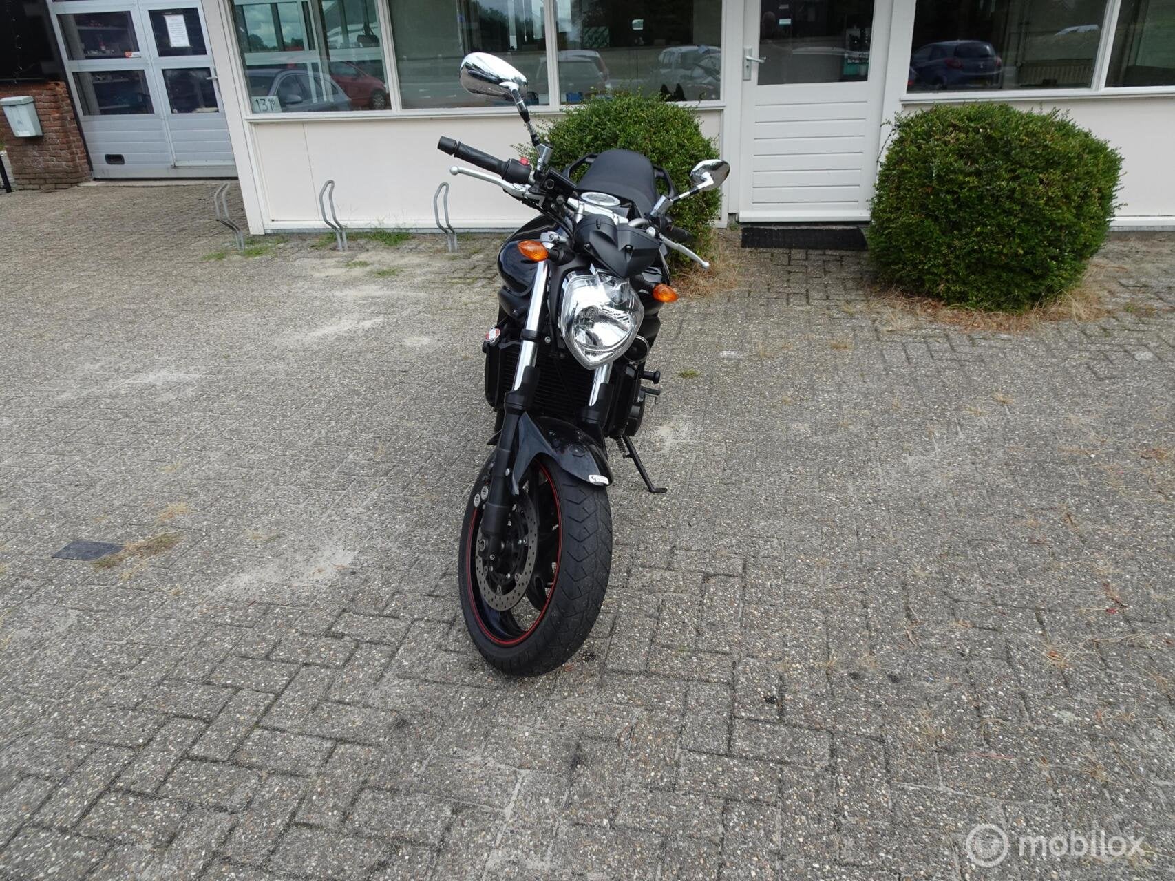 Yamaha FZ-6S2 Fazer
