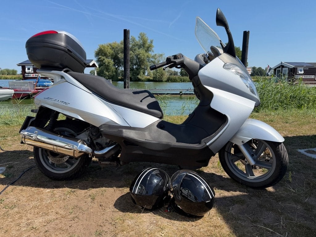 Aprilia Atlantic 200