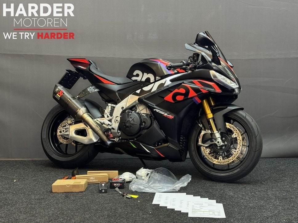 Aprilia RSV-4 1100