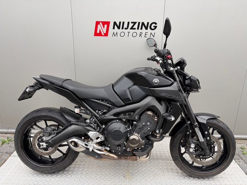 Yamaha MT-09