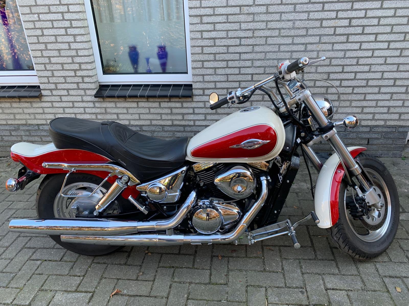 Suzuki VZ 800 Marauder