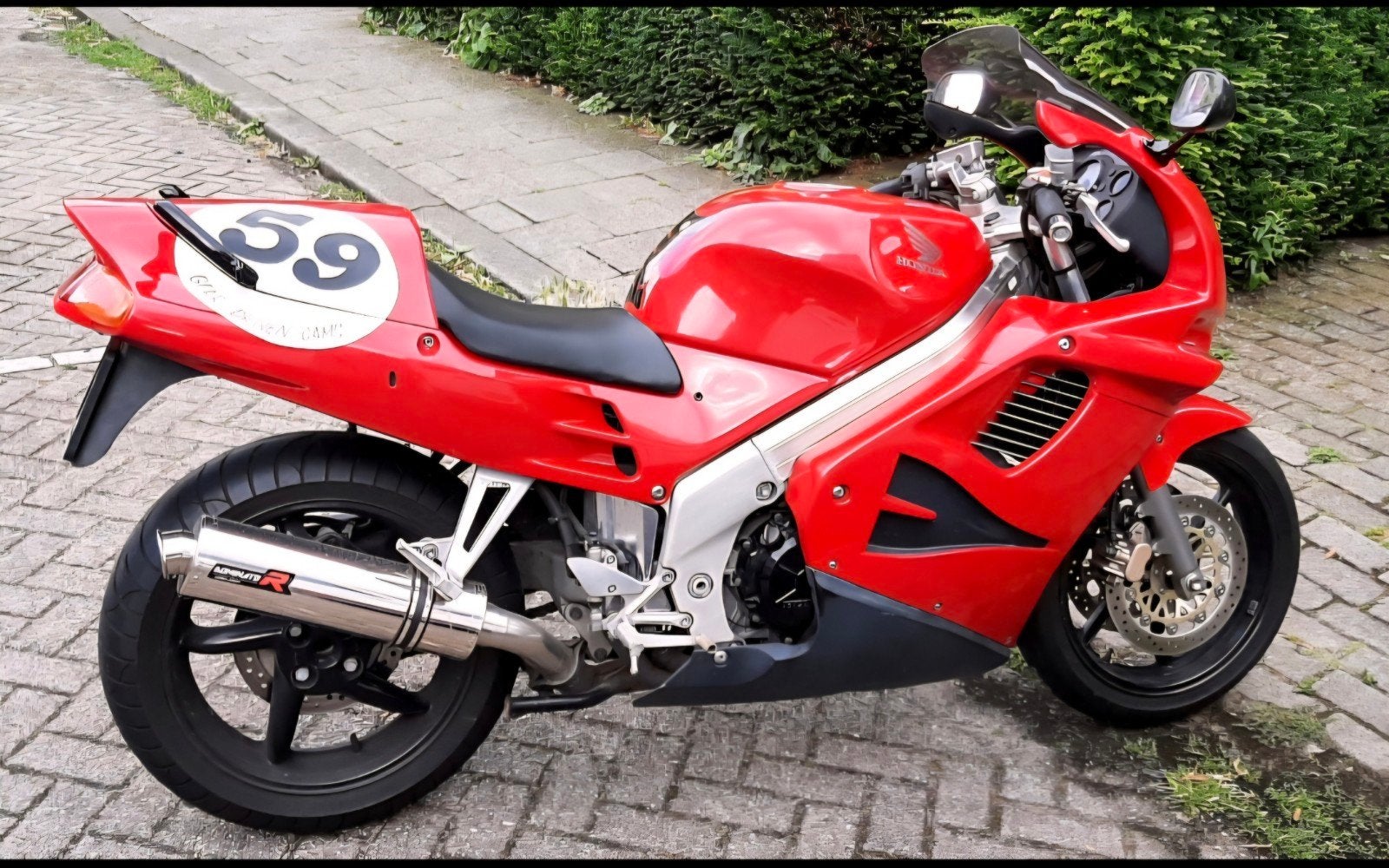 Honda VFR 750 F