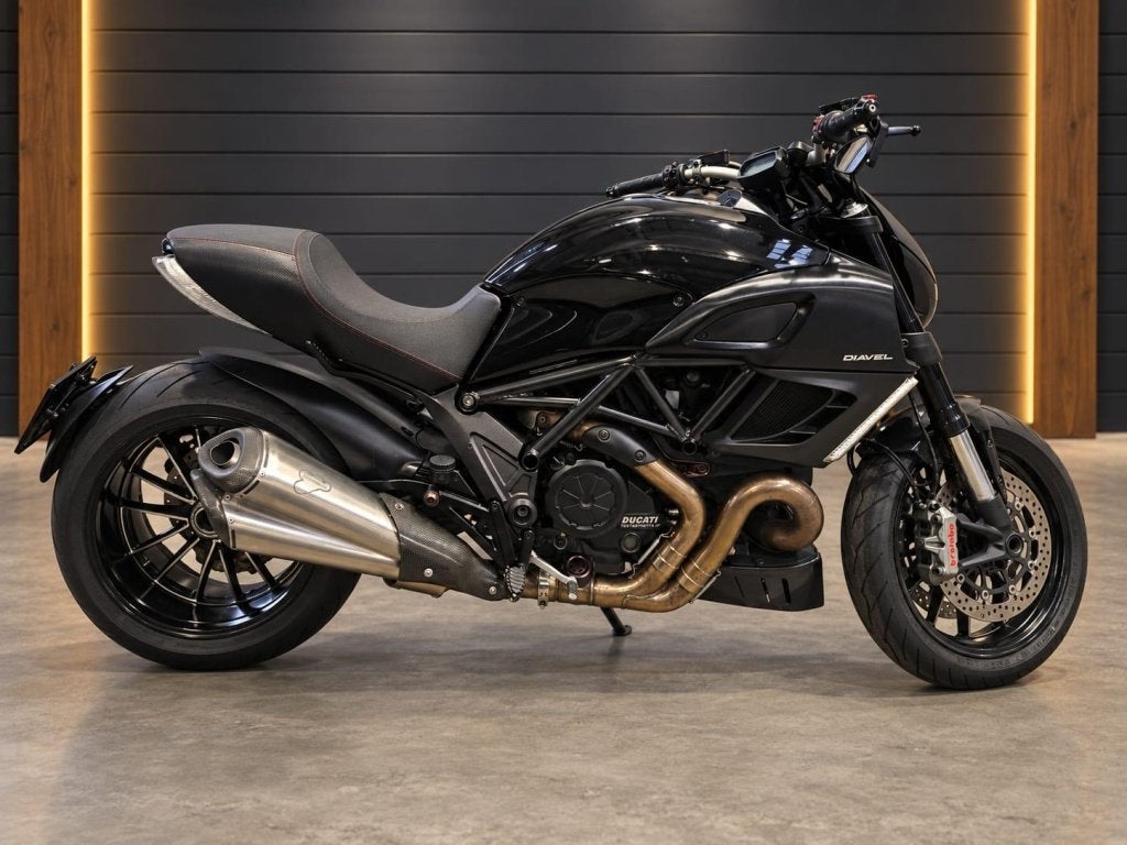 Ducati Diavel Carbon