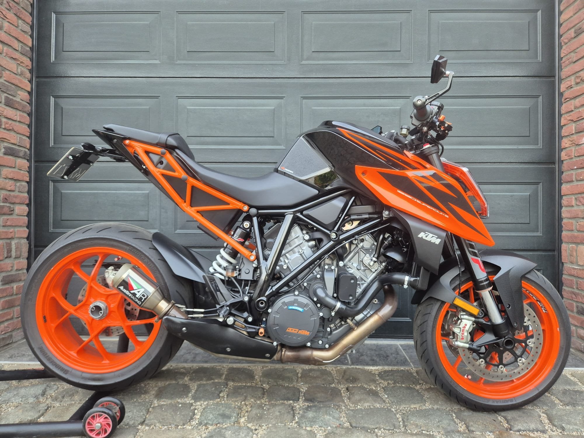 KTM 1290 Super Duke R