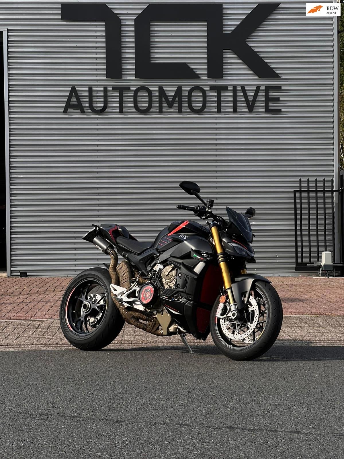 Ducati Streetfighter V4 S