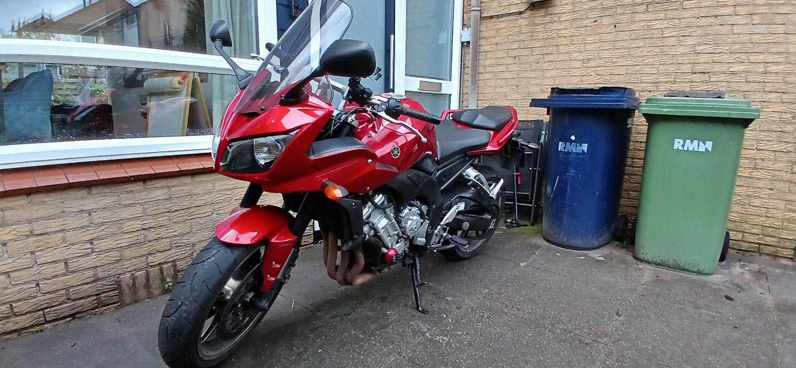 Yamaha FZS 1000 Fazer