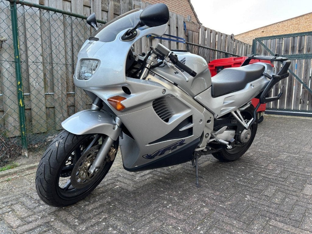 Honda VFR 750 F