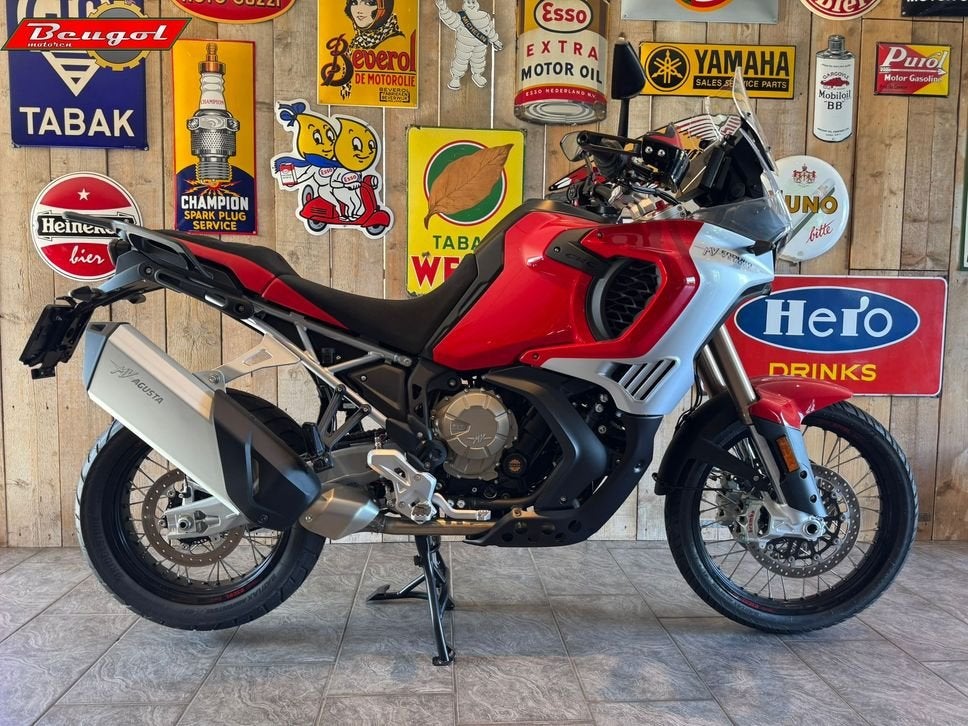 MV Agusta Enduro Veloce