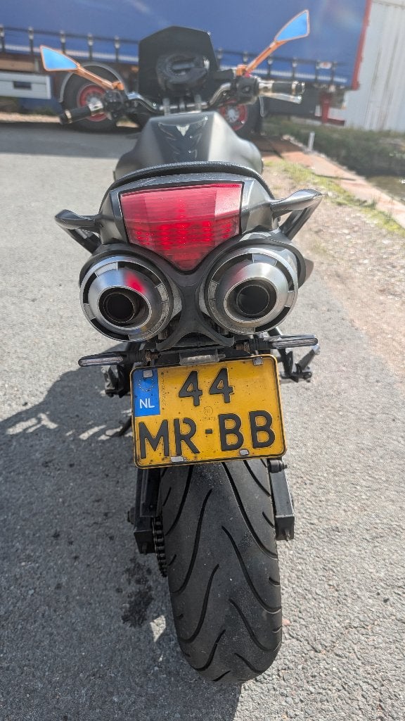 Yamaha FZ 600