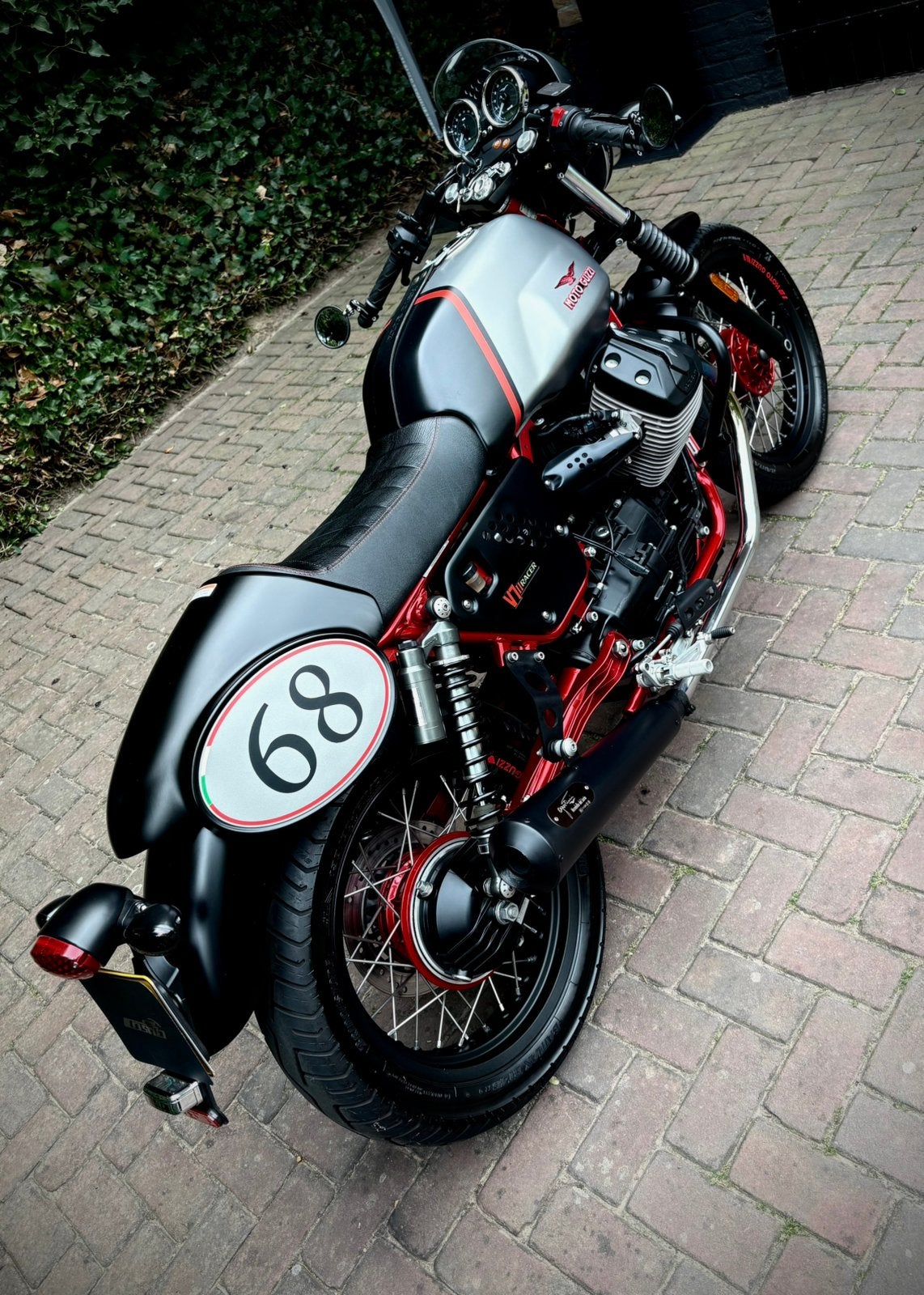 Moto Guzzi V7 III Racer