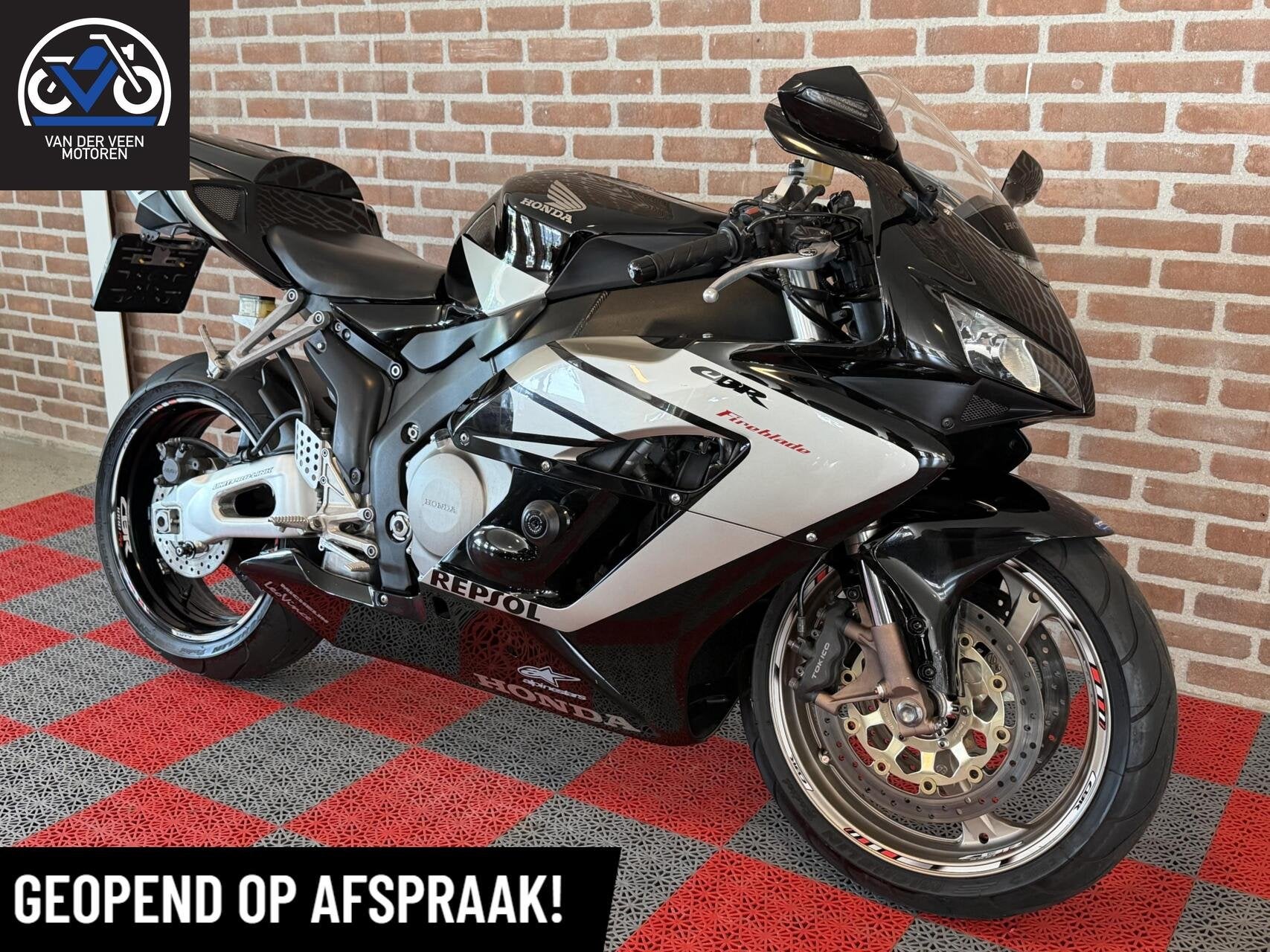 Honda CBR 1000RR Fireblade