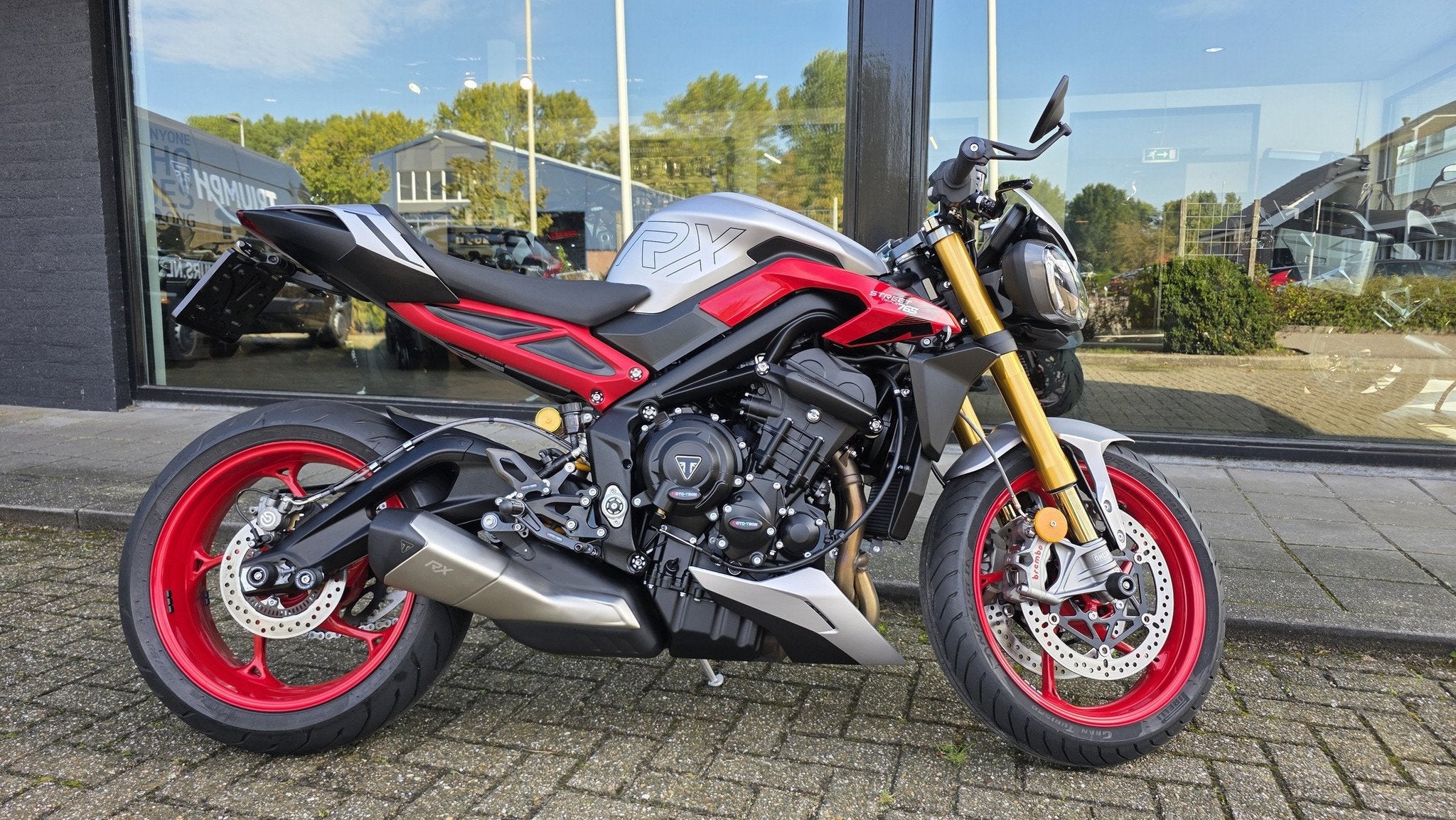 Triumph Street Triple 675