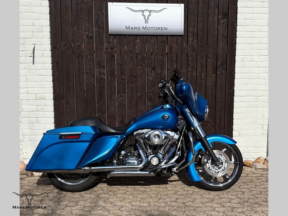 Harley-Davidson FLHX Street Glide