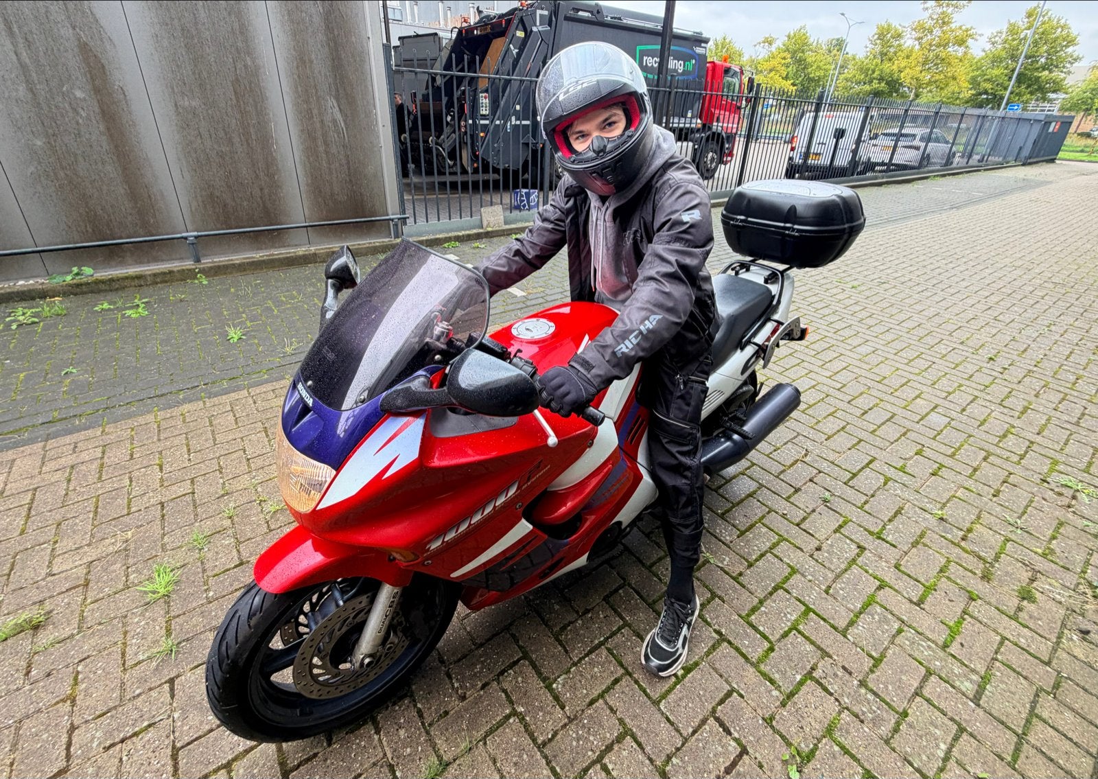 Honda CBR 1000F