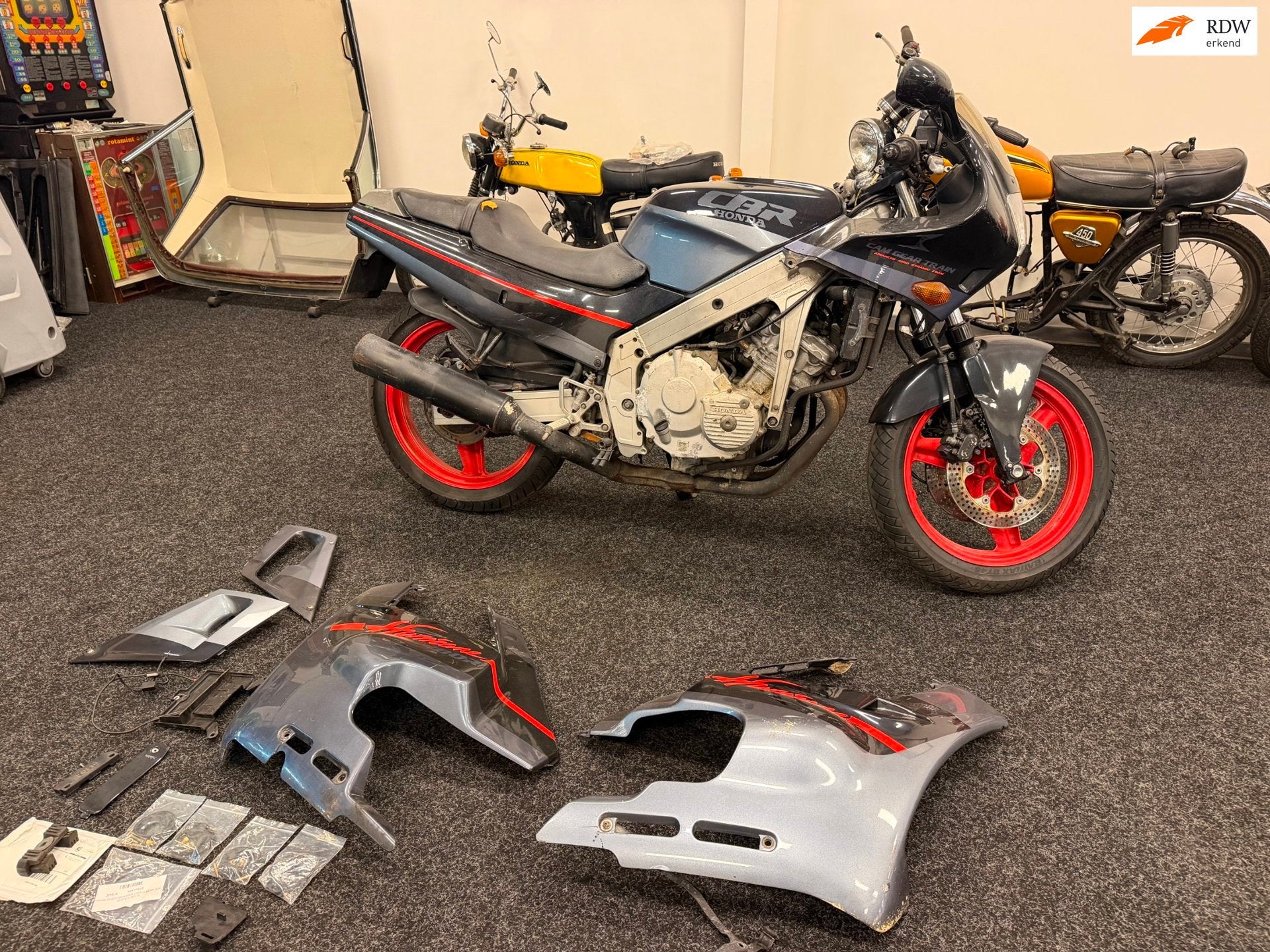Honda CBR 400RR