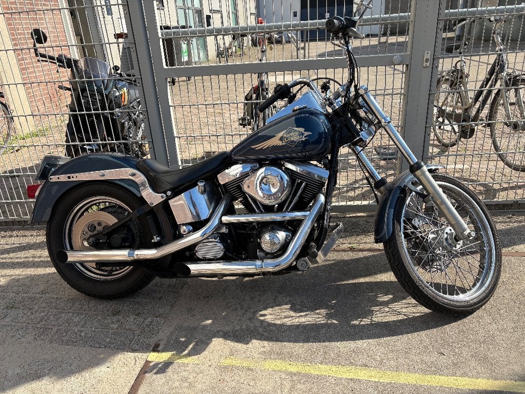 Harley-Davidson FXSTC Softail Custom