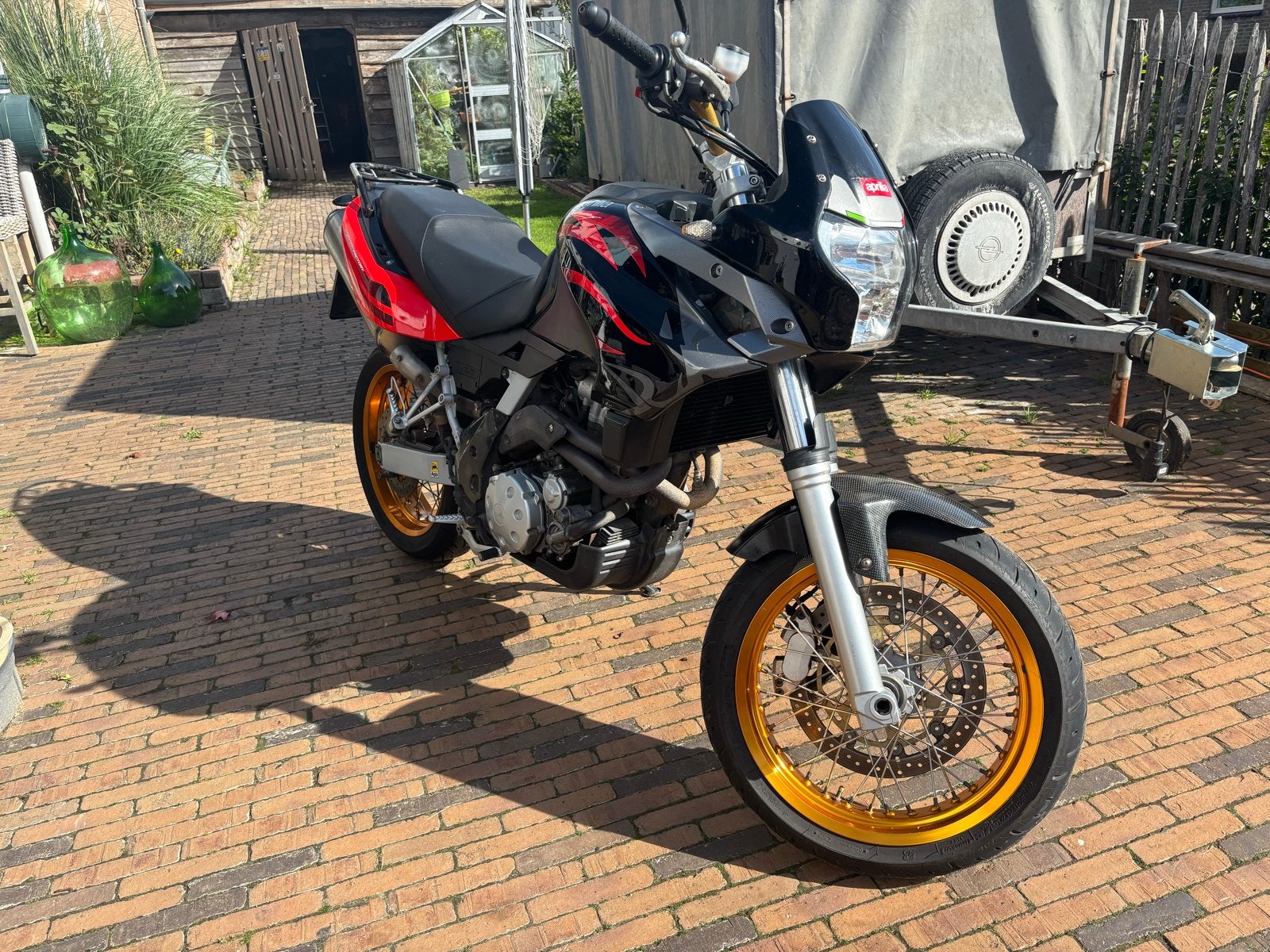 Aprilia Pegaso 650