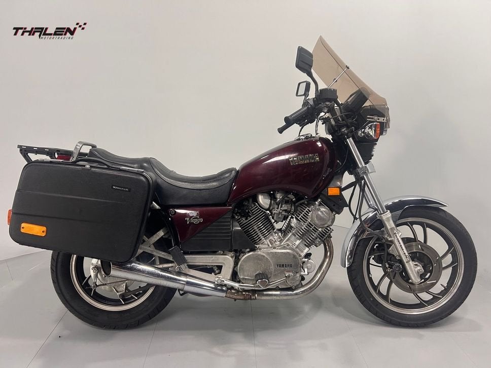 Yamaha XV 920