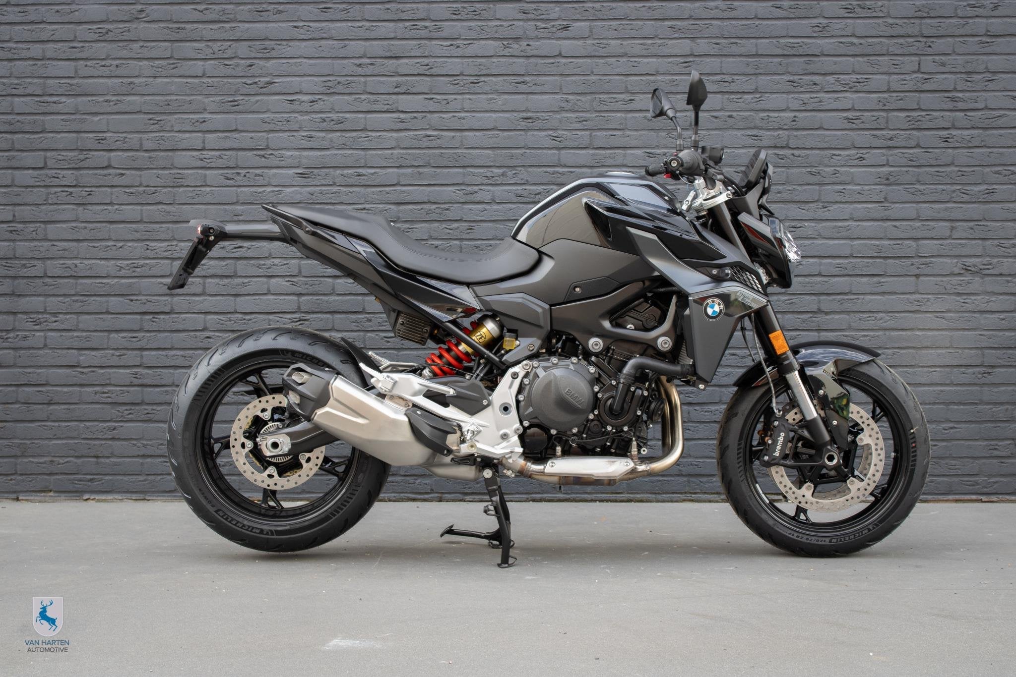 BMW F 900R