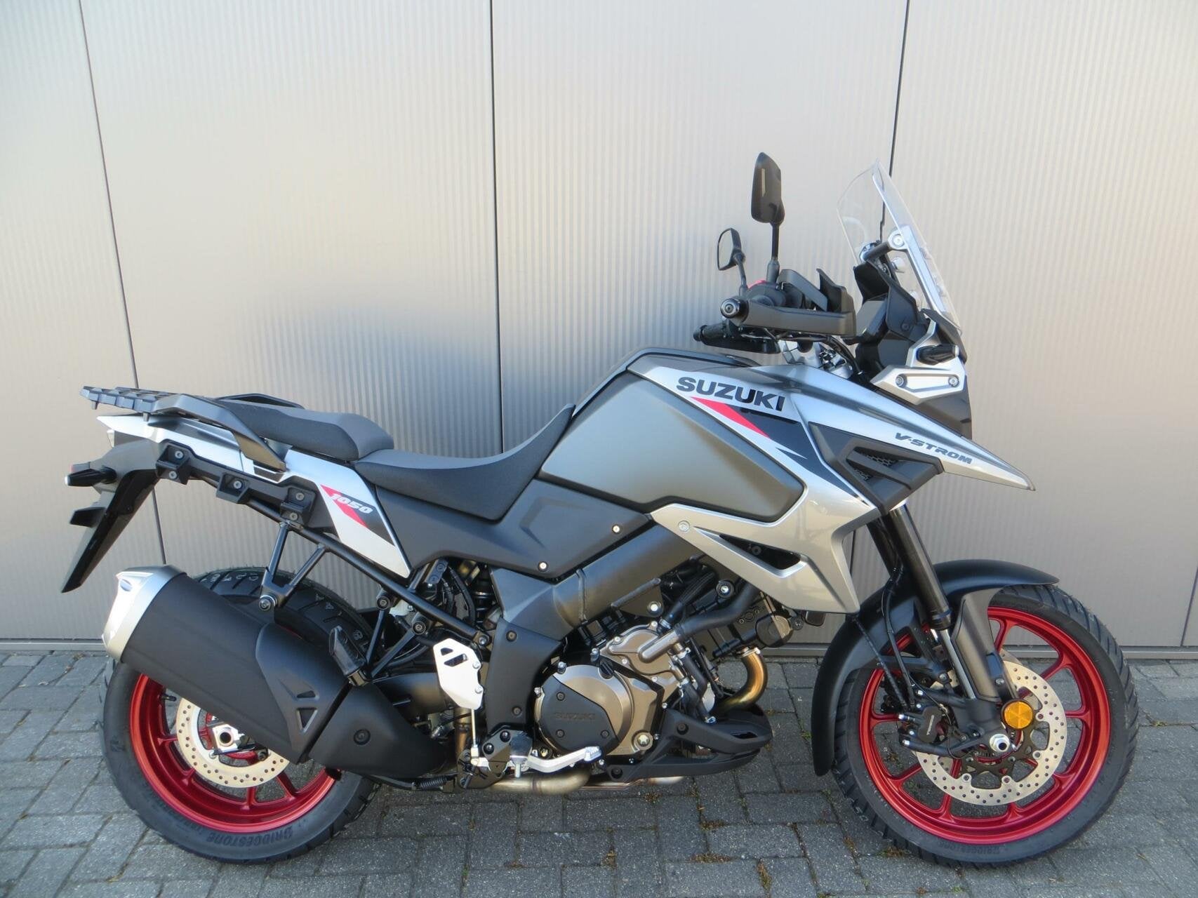 Suzuki DL 1050 V-Strom