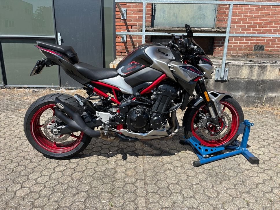 Kawasaki Z900 Performance