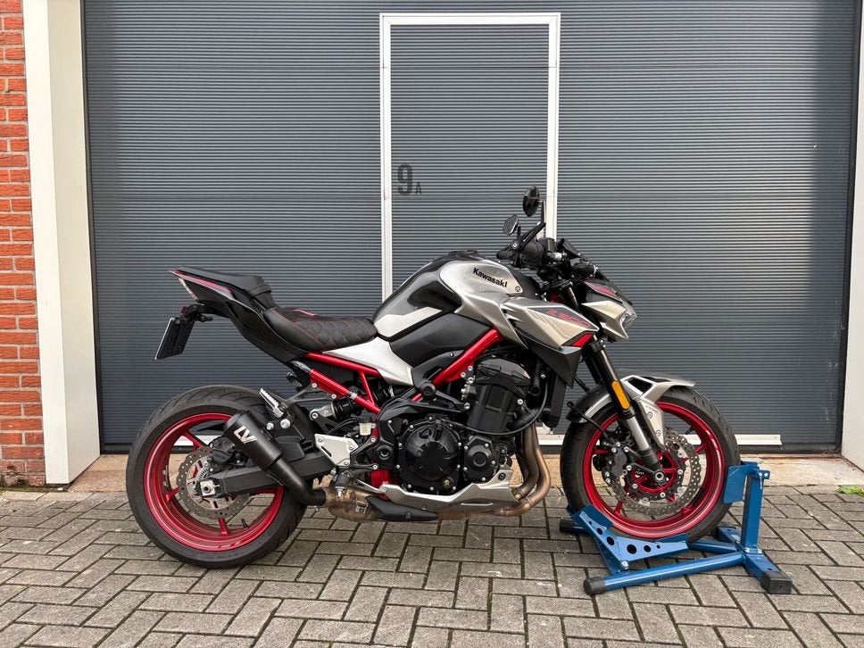 Kawasaki Z900 Performance