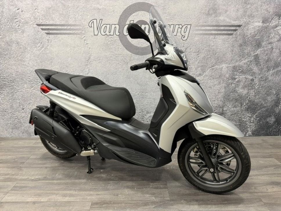 Piaggio Beverly 400S